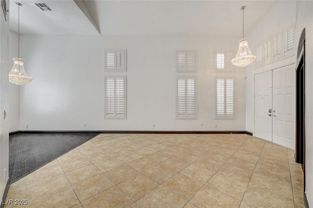 House in Las Vegas, Nevada, United States 4 - 16138368
