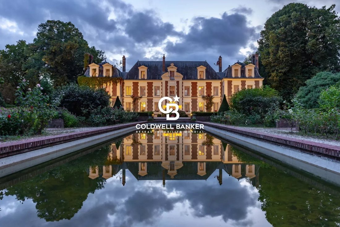 Castle in Saint-Thurien, Le Perrey, France 3 - 16135959