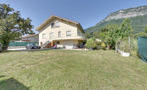 House in Fontanil-Cornillon, Auvergne-Rhône-Alpes, France 1