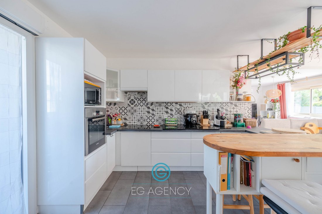 Villa en Marsella, Provenza-Alpes-Costa Azul, Francia 5 - 16140824