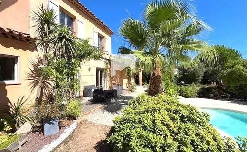 Casa en La Crau, Provenza-Alpes-Costa Azul, Francia 1