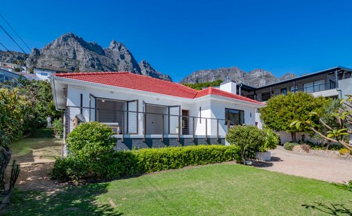 House in Camps Bay, Cape Town, South Africa 1