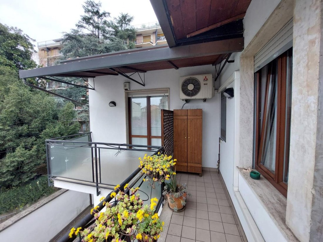 Ravenna Palace: A Timeless Haven in Monza’s Golden Heart - 5