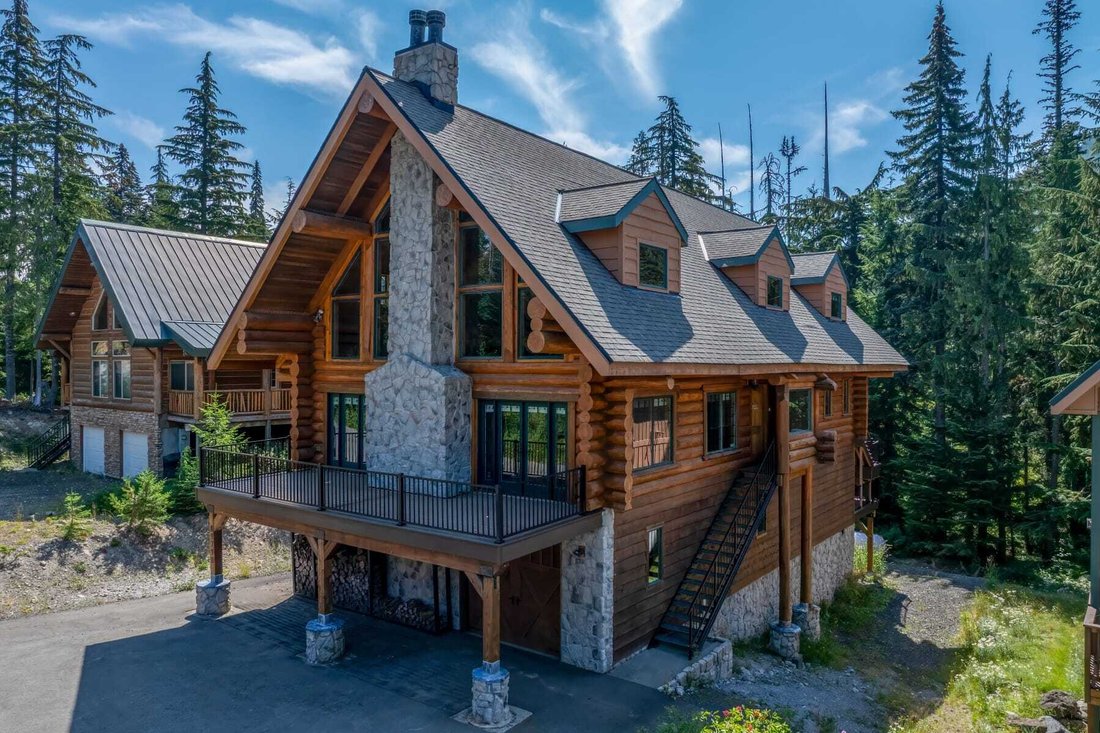 House in Government Camp, Oregon, United States 1 - 16136725