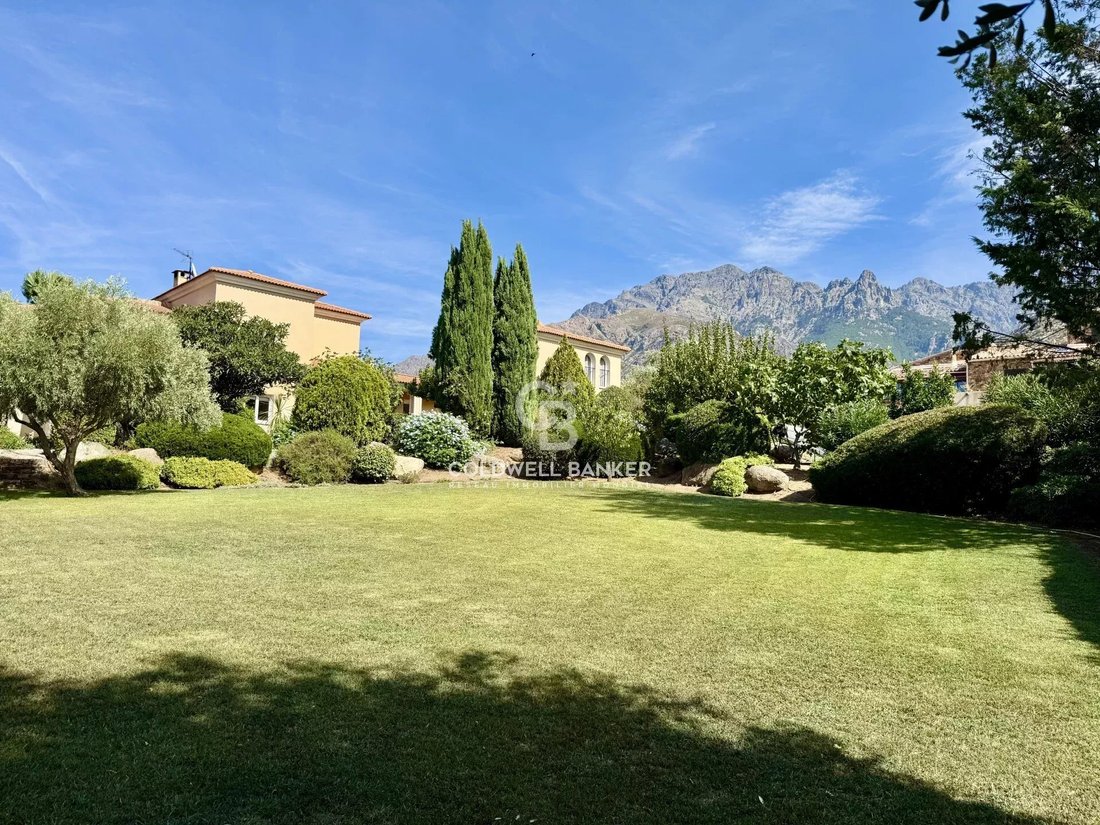 Villa in Calenzana, Corsica, France 3 - 16143441