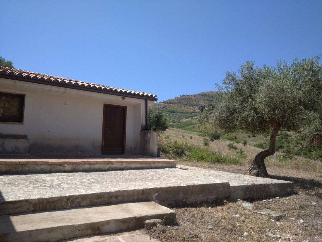 House in Caltabellotta, Sicily, Italy 2 - 16138978