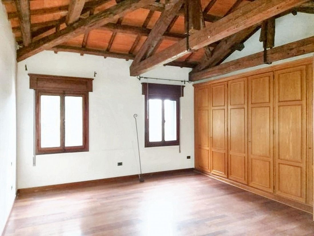 Villa in Cathedral - Piazza dei Signori, Treviso, Italy 5 - 16138963