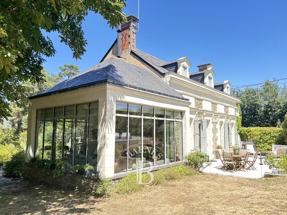 House in Les Garennes-sur-Loire, Pays de la Loire, France 4 - 16138171