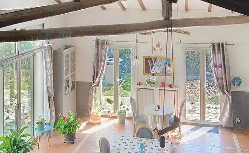 Elegant XI Xth Century Castle Beautiful Park Pool