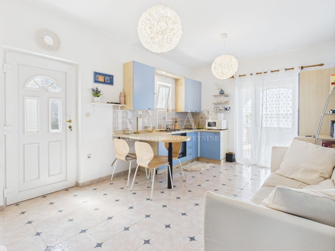 Apartment in Grad Crikvenica, Primorje-Gorski Kotar County, Croatia 3 - 16138272