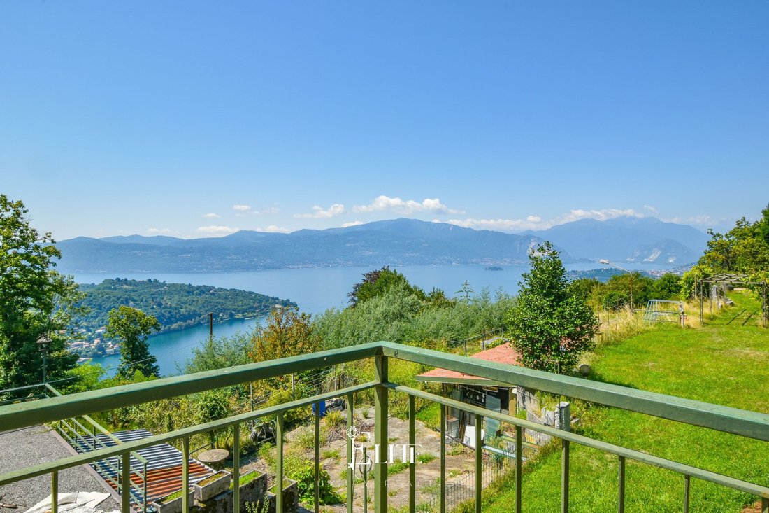 Villa in Laveno-Mombello, Lombardy, Italy 4 - 16145780