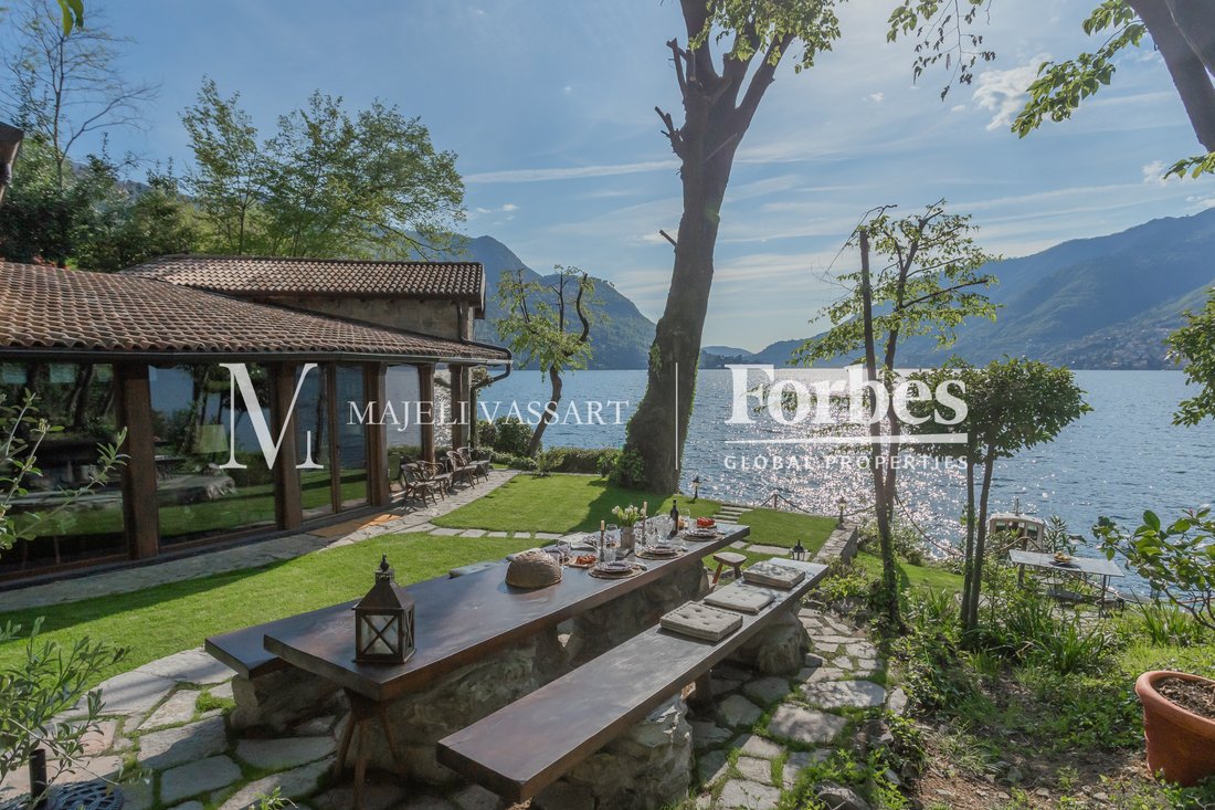 Villa in Faggeto Lario, Lombardy, Italy 5 - 16145836