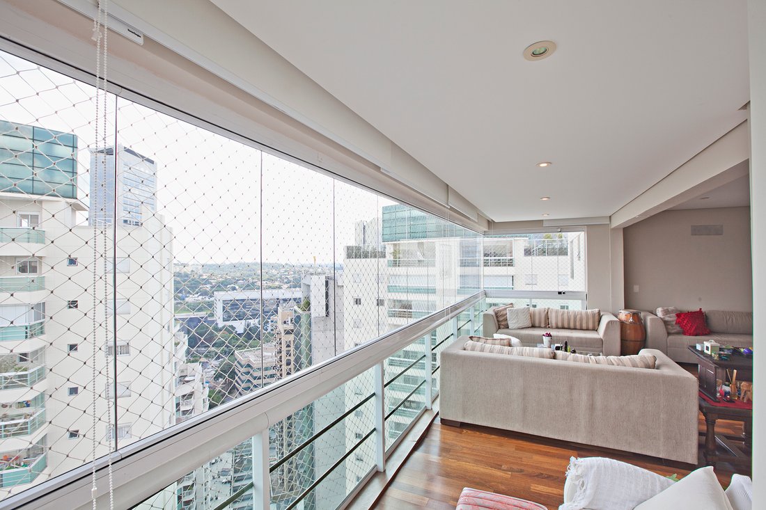 Apartment in São Paulo, State of São Paulo, Brazil 2 - 1417331