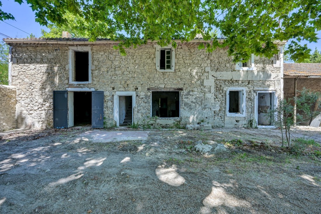 House in Saint-Rémy-de-Provence, Provence-Alpes-Côte d'Azur, France 5 - 16145838