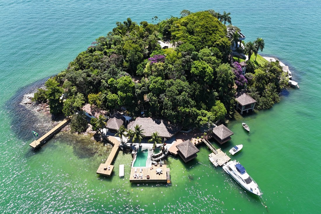 Private Island in Angra dos Reis, State of Rio de Janeiro, Brazil 1 - 15770381