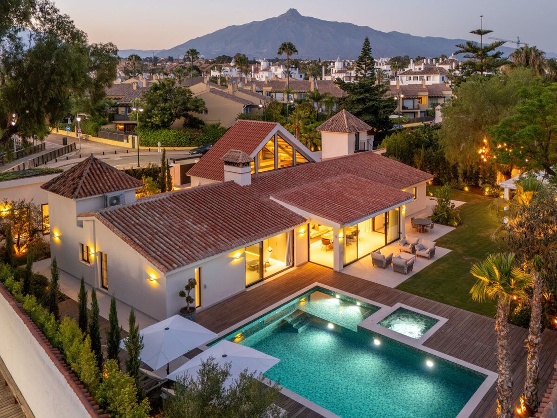 Villa in Puerto Banus, Marbella, Spain 3 - 16146333