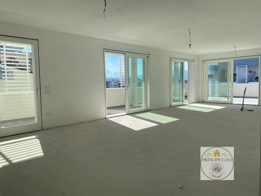 Penthouse in Abano Terme, Veneto, Italy 2 - 12378110
