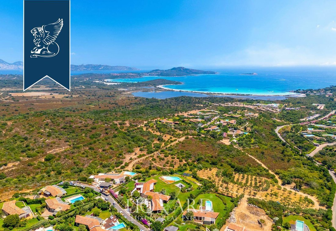 Villa in Lu Fraili di Sotto, Sardinia, Italy 3 - 16147665