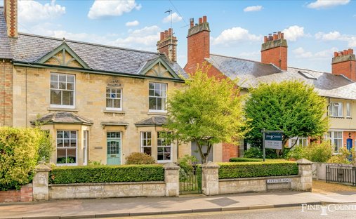 Townhouse in Uppingham, England 1