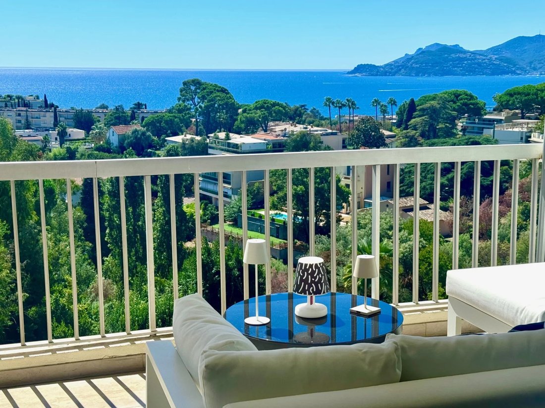 Apartment in Croix des Gardes, Cannes, France 1 - 16146120