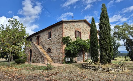 Country House in Gavorrano, Tuscany, Italy 1