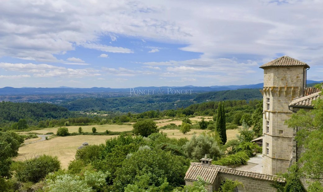 Renaissance Château In Southern Lower Ardèche