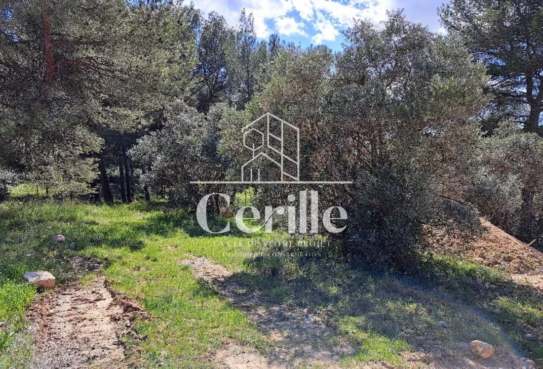 Land in Grand Sud- Aix la Duranne, Aix-en-Provence, France 3 - 16146369