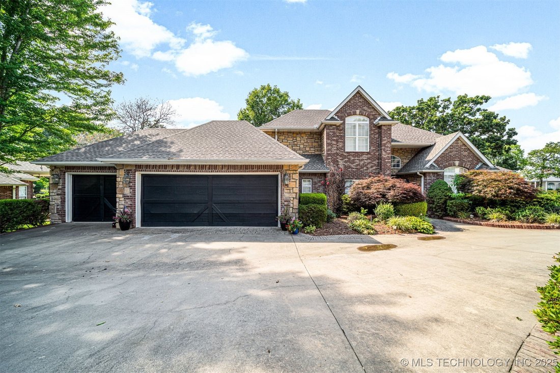 House in Grove, Oklahoma, United States 2 - 16148108