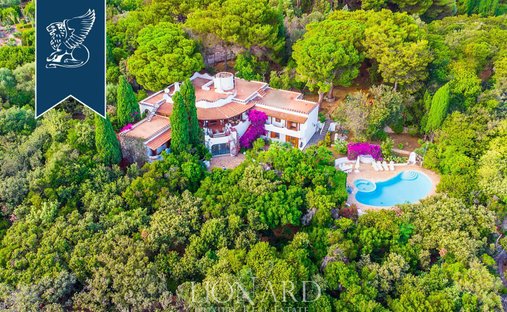 Villa in San Felice Circeo, Lazio, Italy 1