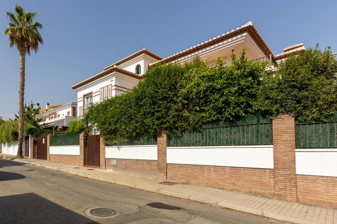 Villa in Motril, Andalusia, Spain 2 - 16147643