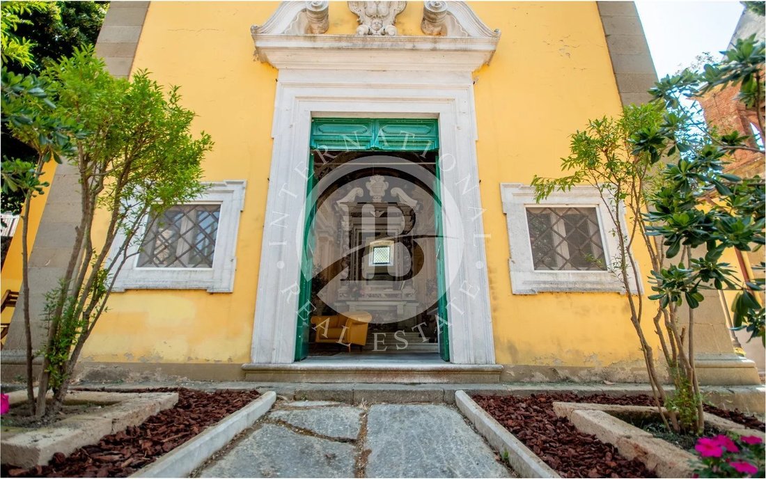 House in Camaiore, Tuscany, Italy 1 - 16146321