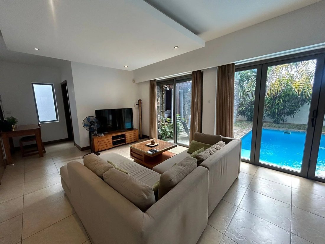 Villa in Grand Baie, Rivière du Rempart District, Mauritius 4 - 16145875