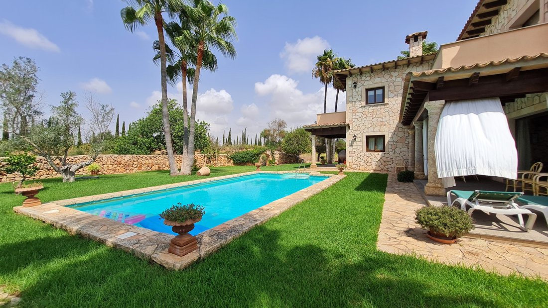 Finca in Llucmajor, Balearic Islands, Spain 2 - 16147430