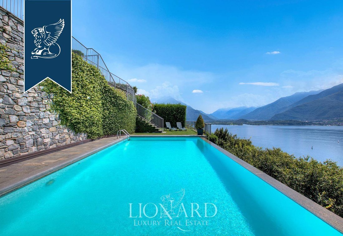 Villa a Vercana, Lombardia, Italia 4 - 16147673