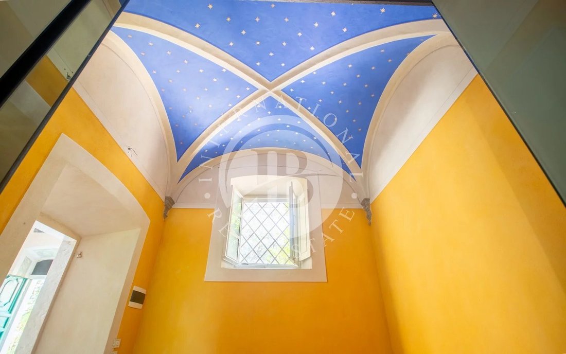 House in Camaiore, Tuscany, Italy 4 - 16146321
