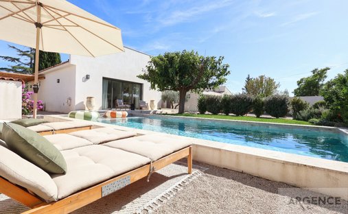 House in Sud, Saint-Jean-de-Vedas, France 1