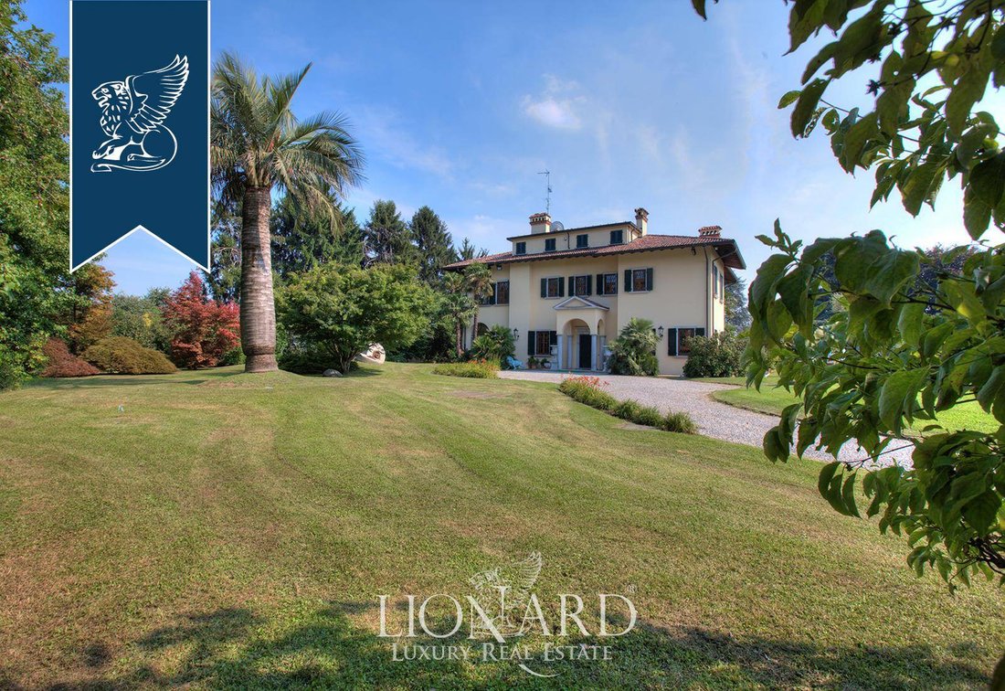 Villa in Arosio, Lombardy, Italy 1 - 16147647