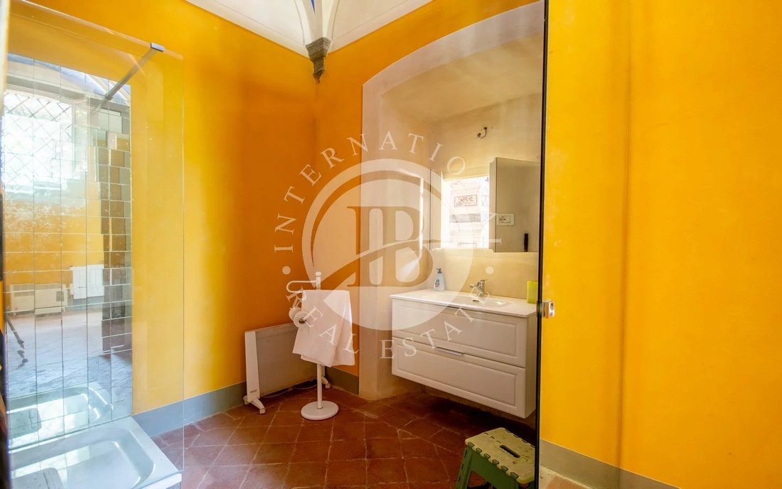 House in Camaiore, Tuscany, Italy 5 - 16146321