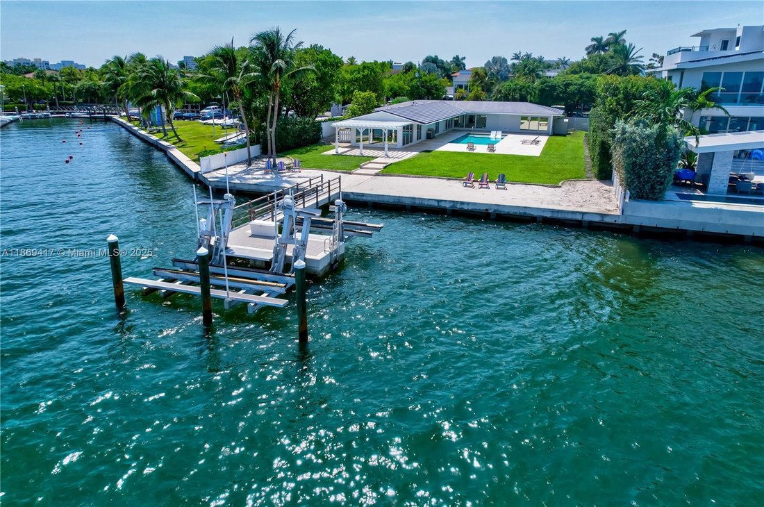 House in Key Biscayne, Florida, United States 1 - 16147005