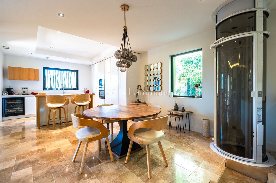 Villa in Ville-Les Saquedes-Le Bouillonnet, Sainte-Maxime, France 5 - 16147652