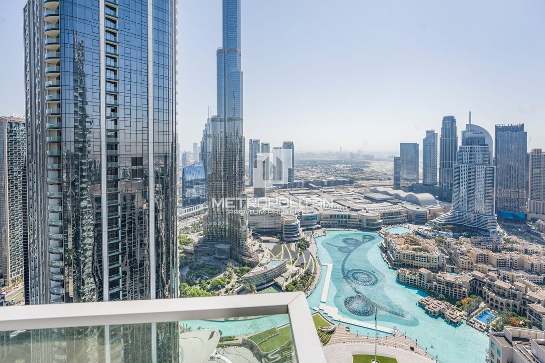 Apartment in Burj Khalifa Lake, Downtown Dubai, Dubai 1 - 16146614