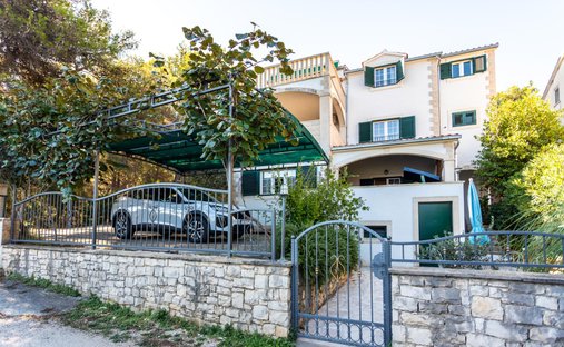 Villa in Supetar, Split-Dalmatia County, Croatia 1