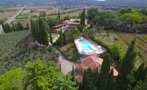 Country House in Massa Marittima, Tuscany, Italy 1