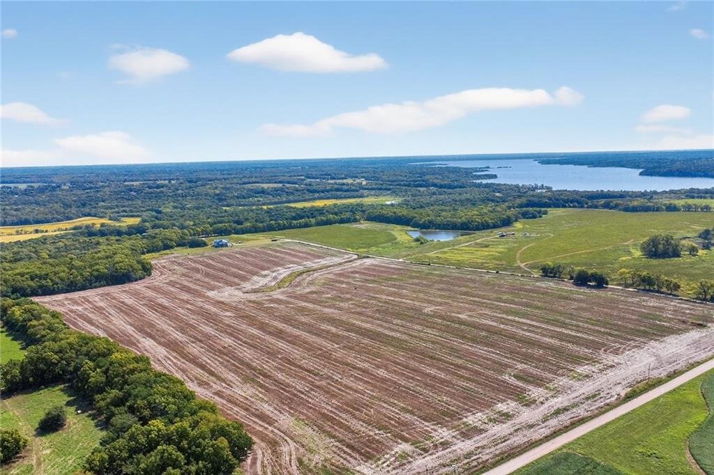 Farm Ranch in Spring Hill, Kansas, United States 1 - 15079156