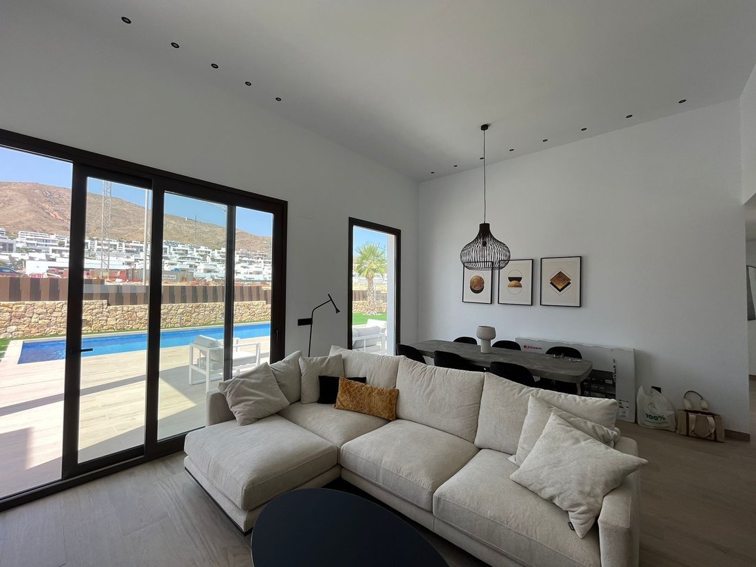 Chalet in Finestrat, Valencian Community, Spain 4 - 16147363