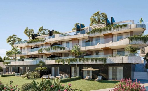 Apartment in Elviria-Cabopino, Marbella, Spain 1