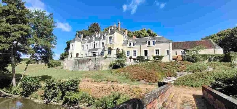 Whispers of the Loire: A 19th-Century Château’s Timeless Embrace