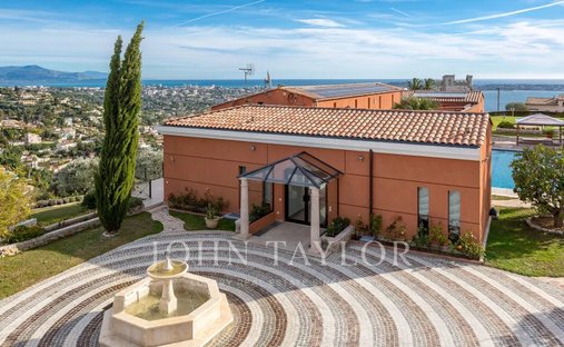 Casa a La Maure-Super Cannes, Vallauris, Francia 1