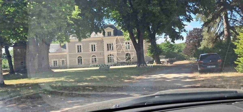 Whispers of the Loire: A 19th-Century Château’s Timeless Embrace