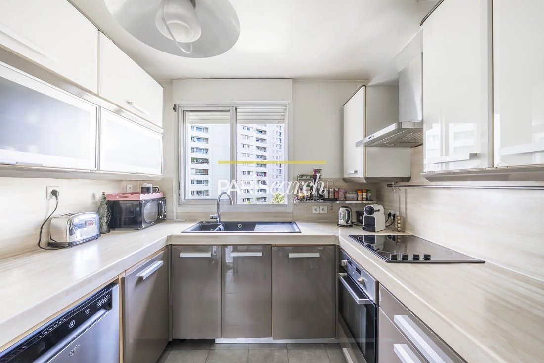 Apartment in Eiffel, Levallois-Perret, France 5 - 16146232
